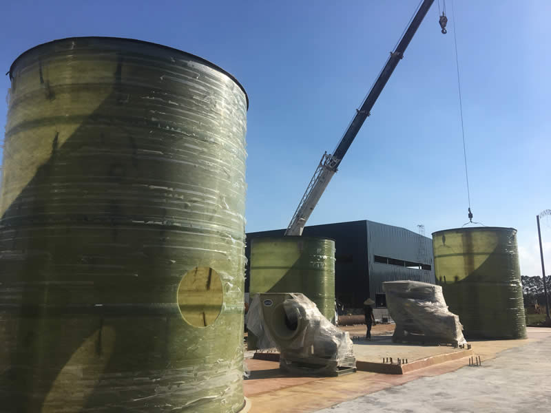 廣西繼禹環(huán)保玻璃鋼儲存罐